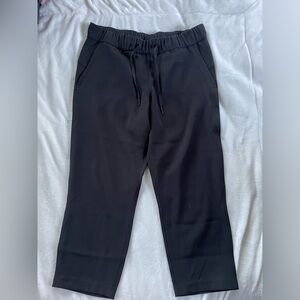 lululemon On the Fly crop pant black size 8